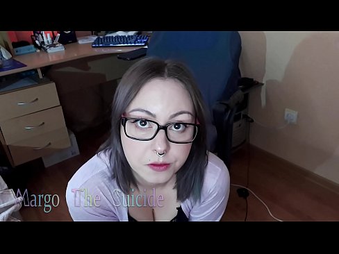 ❤️ Seksikas prillidega tüdruk imeb dildot sügavalt kaamera ette Anaal porno at porn et.tukifporno.ru ❌️